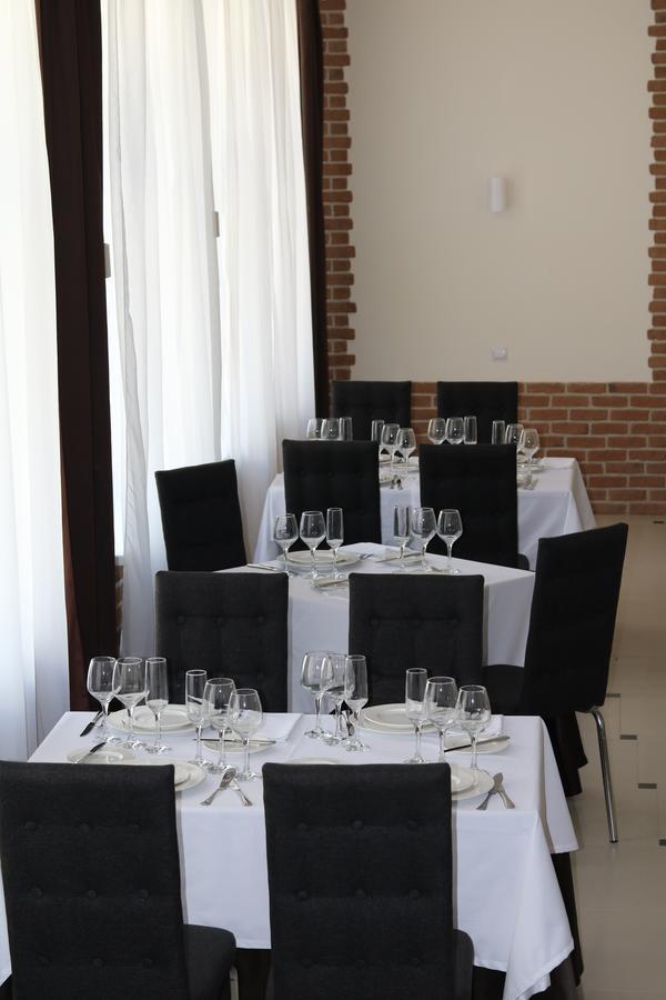 Smart Boutique Hotel Wizebsk Exterior foto